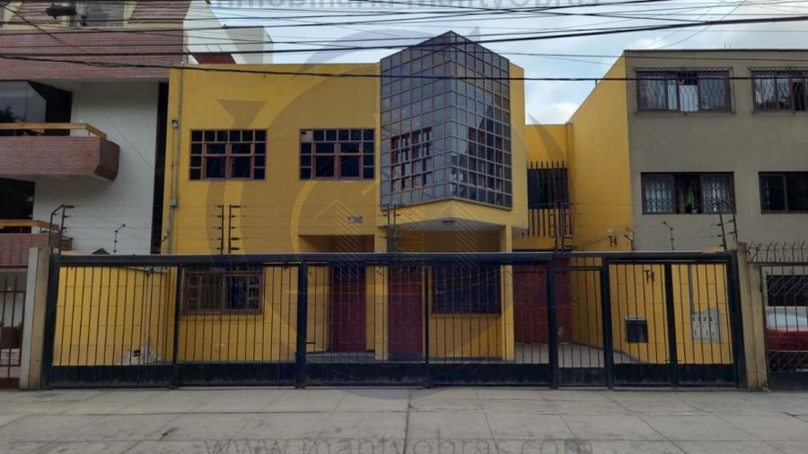 Foto Casa en Venta en Santiago de Surco, Santiago De Surco, Lima - U$D 427.275 - CAV38205 - BienesOnLine