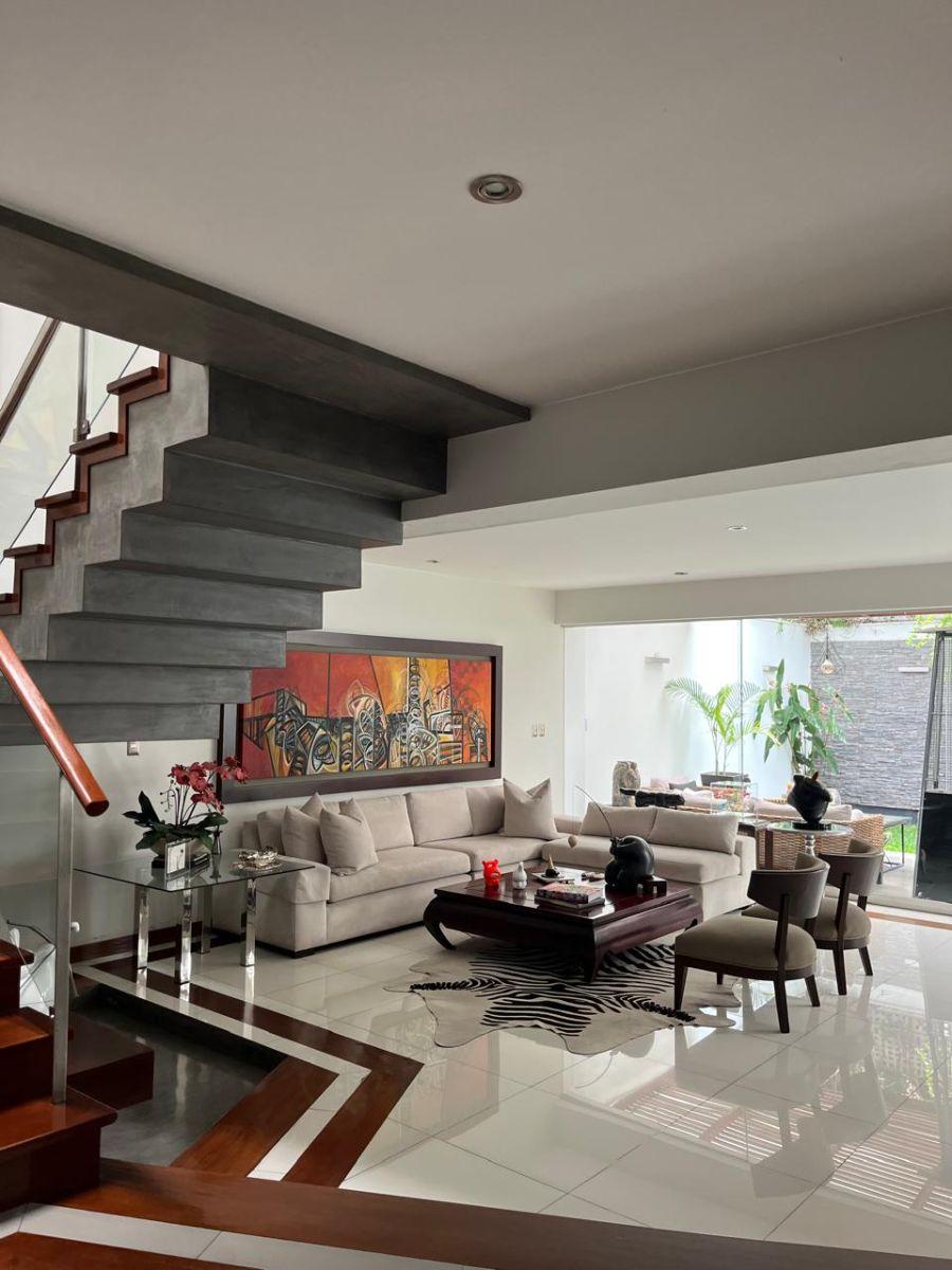 Foto Casa en Venta en Miraflores, Lima - U$D 980.000 - CAV40054 - BienesOnLine