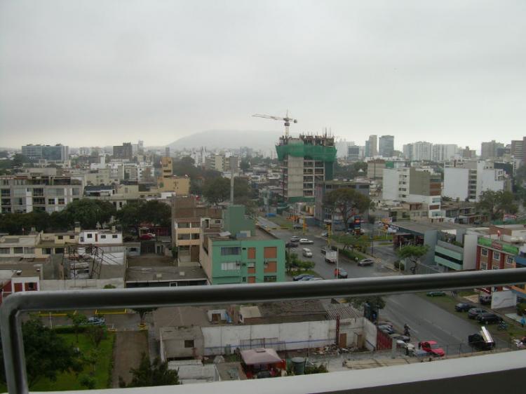 Foto Departamento en Venta en Surquillo, Lima - U$D 129.000 - DEV14396 - BienesOnLine