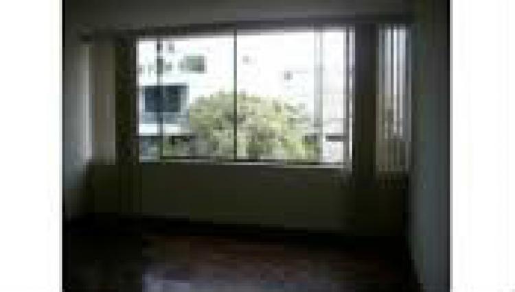 Foto Oficina en Venta en LIMA, Lima, Lima - U$D 98.000 - OFV15029 - BienesOnLine