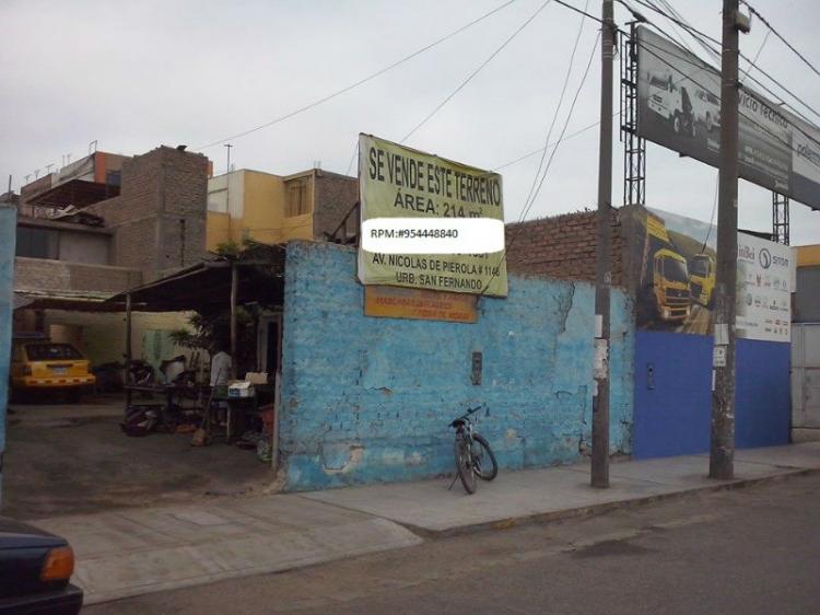 Venta de terreno 214 M2 en la mejor zona Urb. San Fernando- Trujillo