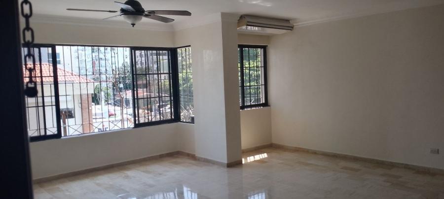 Foto Apartamento en Alquiler en PIANTINI, Piantini, Distrito Nacional - U$D 1.300 - APA70937 - BienesOnLine