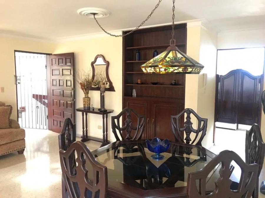 Foto Apartamento en Alquiler en Gazcue, Distrito Nacional - U$D 830 - APA25639 - BienesOnLine