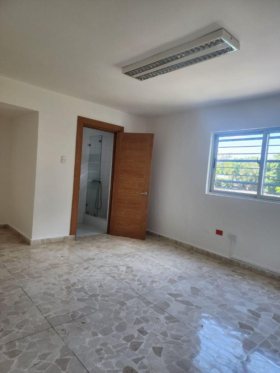 Foto Local en Alquiler en El Milln, Distrito Nacional - U$D 2.200 - LOA36049 - BienesOnLine