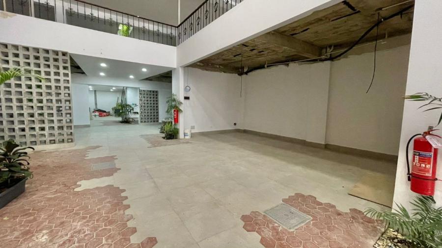 Foto Local en Alquiler en ZONA COLONIAL, Distrito Nacional - U$D 1.024 - LOA60636 - BienesOnLine