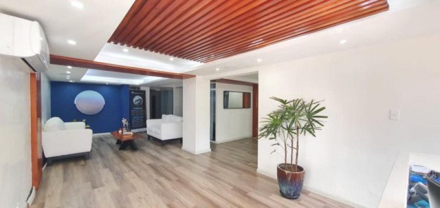 Foto Local en Alquiler en Santo Domingo Oeste, Santo Domingo - U$D 4.000 - LOA27433 - BienesOnLine