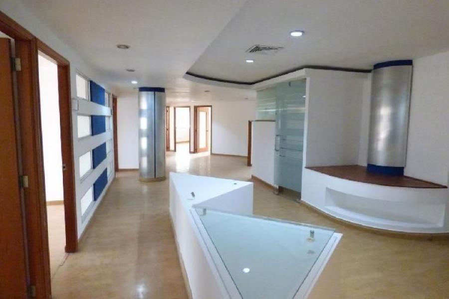 Foto Oficina en Alquiler en Naco, Distrito Nacional, Santo Domingo - U$D 4.300 - OFA73320 - BienesOnLine