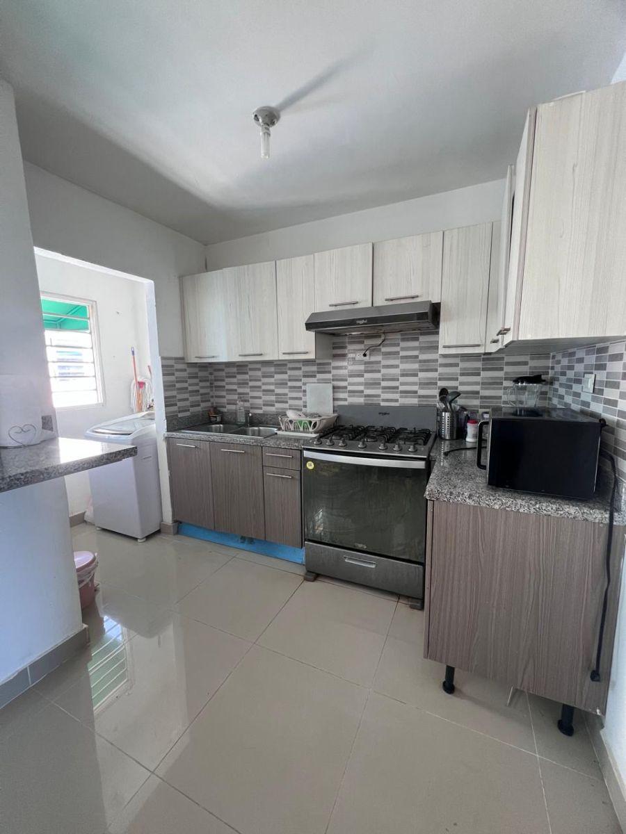 Foto Apartamento en Venta en Santo Domingo Este, Santo Domingo Este, Santo Domingo - $ 5.500.000 - APV72355 - BienesOnLine