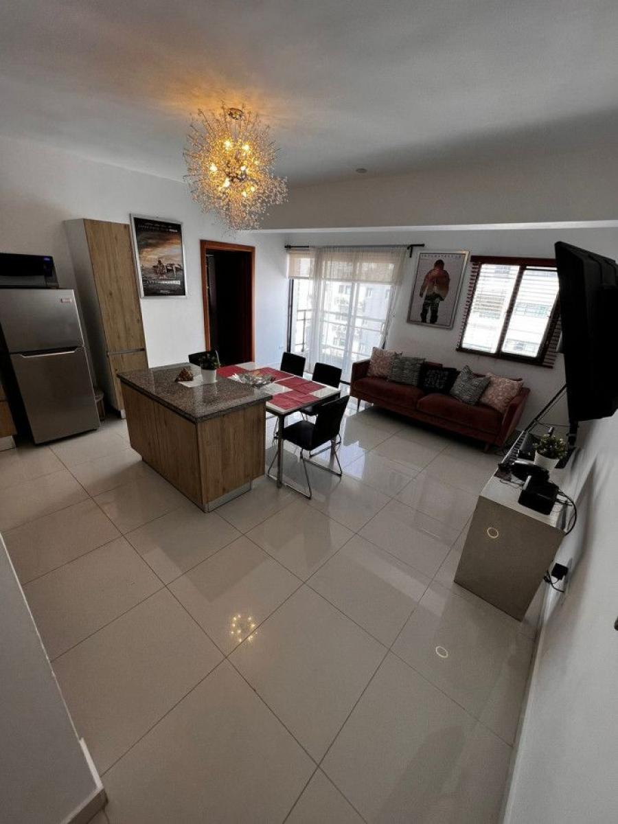 Foto Apartamento en Alquiler en Evaristo morales, Distrito Nacional - U$D 998 - APA30842 - BienesOnLine