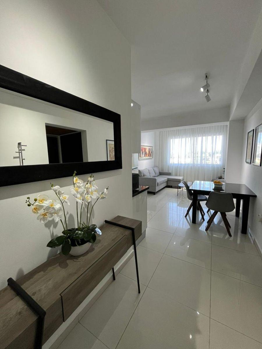 Foto Apartamento en Alquiler en Zona Universitaria, Zona Universitaria, Distrito Nacional - U$D 900 - APA74441 - BienesOnLine