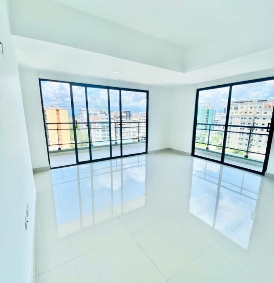 Foto Apartamento en Alquiler en Evaristo Morales, Evaristo Morales, Distrito Nacional - U$D 1.300 - APA72784 - BienesOnLine