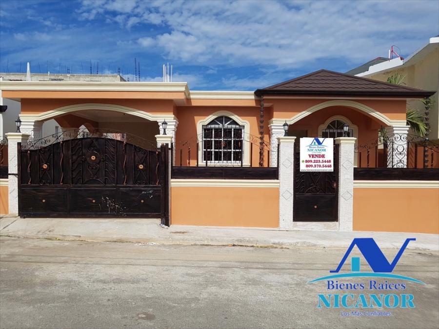 Bienes Raices Nicanor vende casa en puerto plata