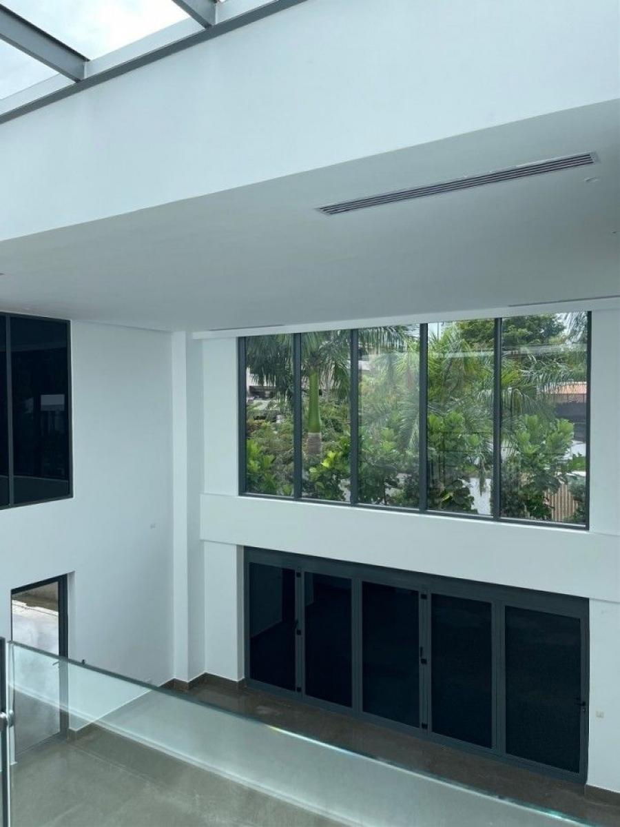 Foto Casa en Alquiler en Bella Vista, Distrito Nacional, Santo Domingo - U$D 12.000 - CAA73557 - BienesOnLine