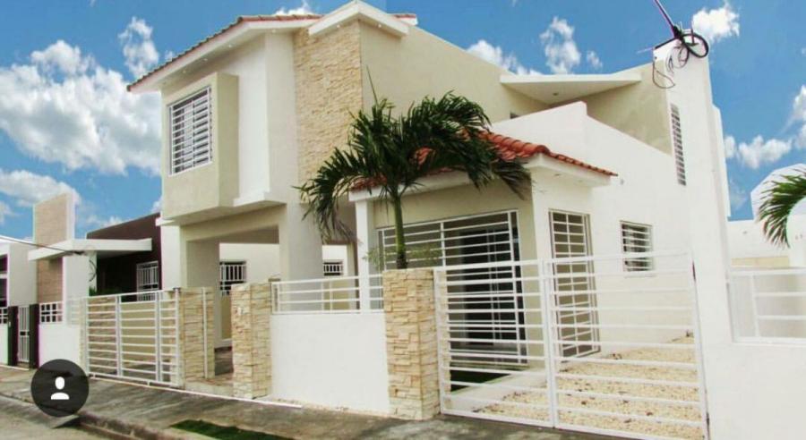 Casa en Venta en La Romana, La Romana - U$D  - CAV7682 - BienesOnLine