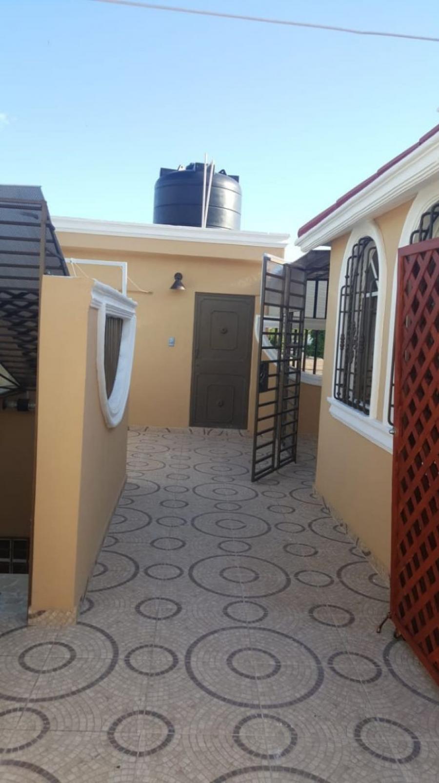 Foto Casa en Venta en San Isidro, Santo Domingo Este, Santo Domingo - $ 15.000.000 - CAV74499 - BienesOnLine