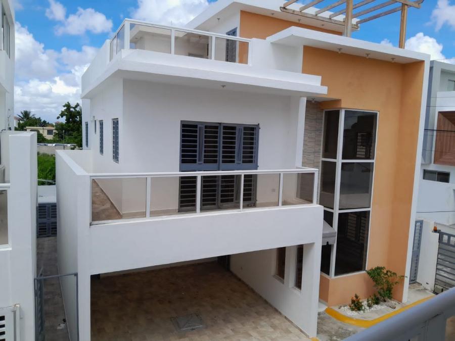 En VENTA Casa en Prado Oriental SDE