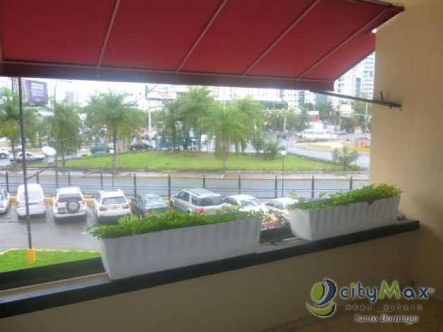 Foto Local en Alquiler en Ensanche Naco, Distrito Nacional - U$D 3.499 - LOA26077 - BienesOnLine