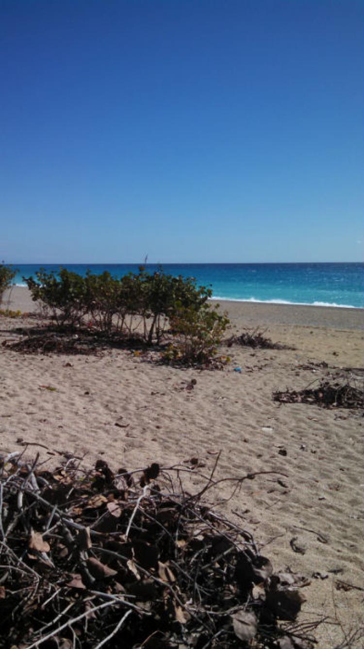 paraiso/enriquillo/barahona,terreno con proyecto anexo.. seria invercion!