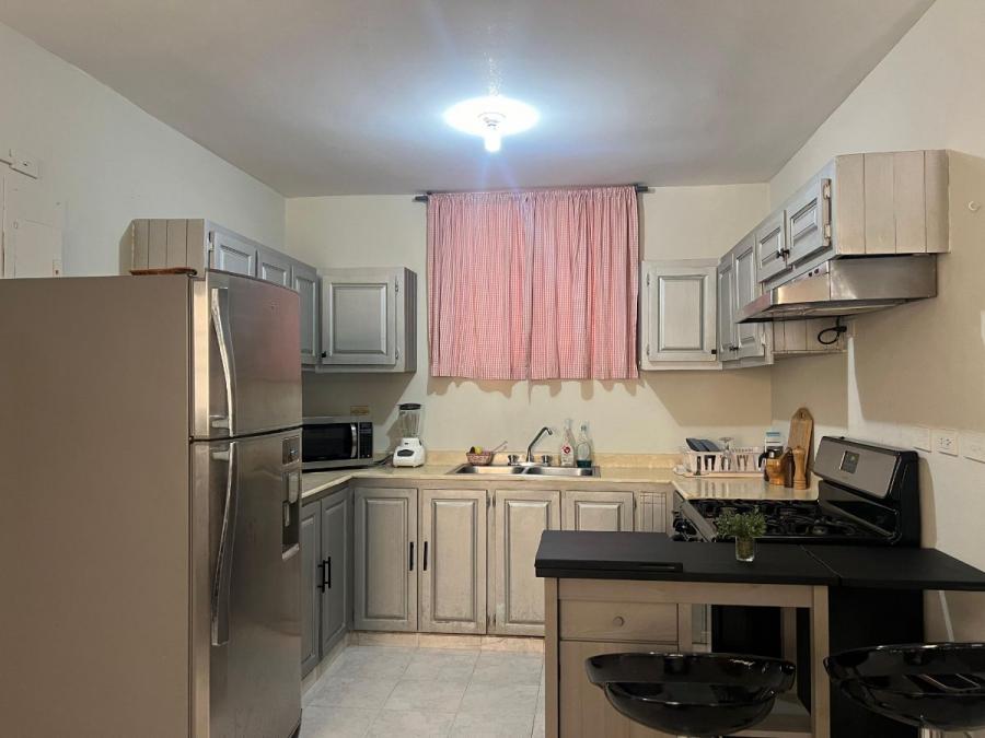 Foto Apartamento en Alquiler en Bella Vista, Bella Vista, Distrito Nacional - U$D 700 - APA74288 - BienesOnLine