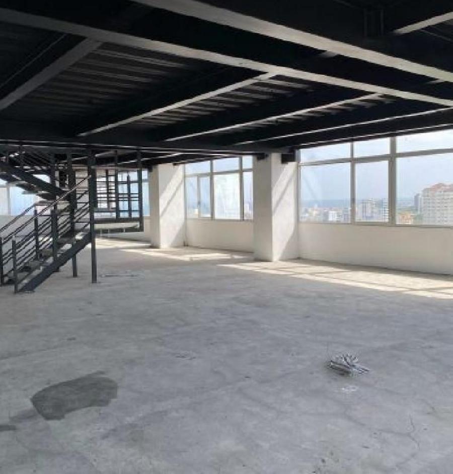 Foto Oficina en Alquiler en La Esperilla, Distrito Nacional, Santo Domingo - U$D 1.530 - OFA73375 - BienesOnLine