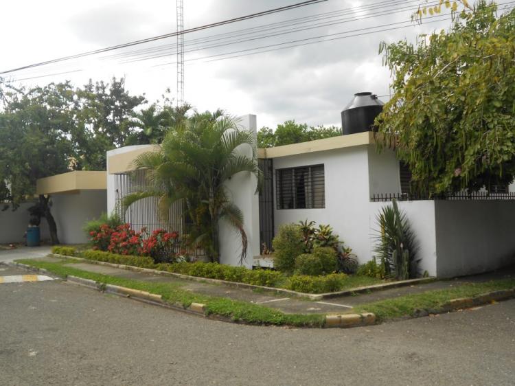 Foto Casa en Venta en Reparto Yuna, Bonao, Monseñor Nouel - $ 5.000.000 - CAV715 - BienesOnLine