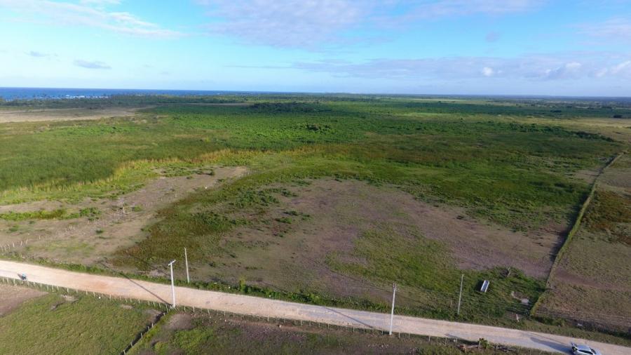 Solar de Uso  MIXTO en Uvero Alto en Playa La Vacama 