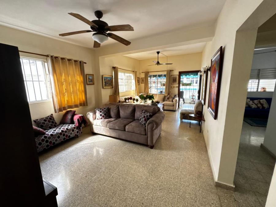 Foto Casa en Venta en GAZCUE, Gazcue, Distrito Nacional - $ 32.000.000 - CAV74534 - BienesOnLine