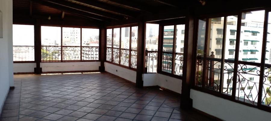 Foto Penthouse en Venta en romulo betancout, Renacimiento, Distrito Nacional - U$D 375.000 - PEV72107 - BienesOnLine