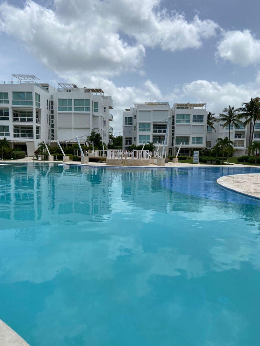 Vendo apartamento  en Playa Nueva romana.