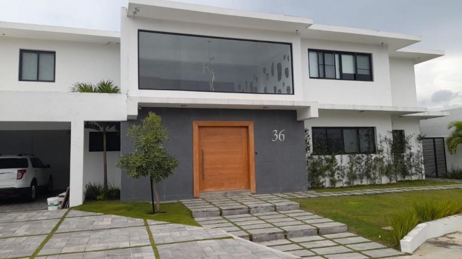 Foto Casa en Venta en isabel villas, Distrito Nacional - U$D 989.999 - CAV28558 - BienesOnLine