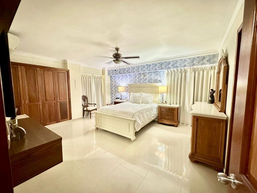 Foto Apartamento en Venta en Ensanche Naco., Santo Domingo Oeste, Santo Domingo - U$D 275.000 - APV69250 - BienesOnLine