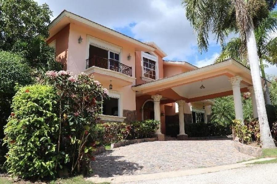 Foto Casa en Venta en Juan Dolio, San Pedro de Macoris, San Pedro de Macorís - U$D 930.000 - CAV73224 - BienesOnLine