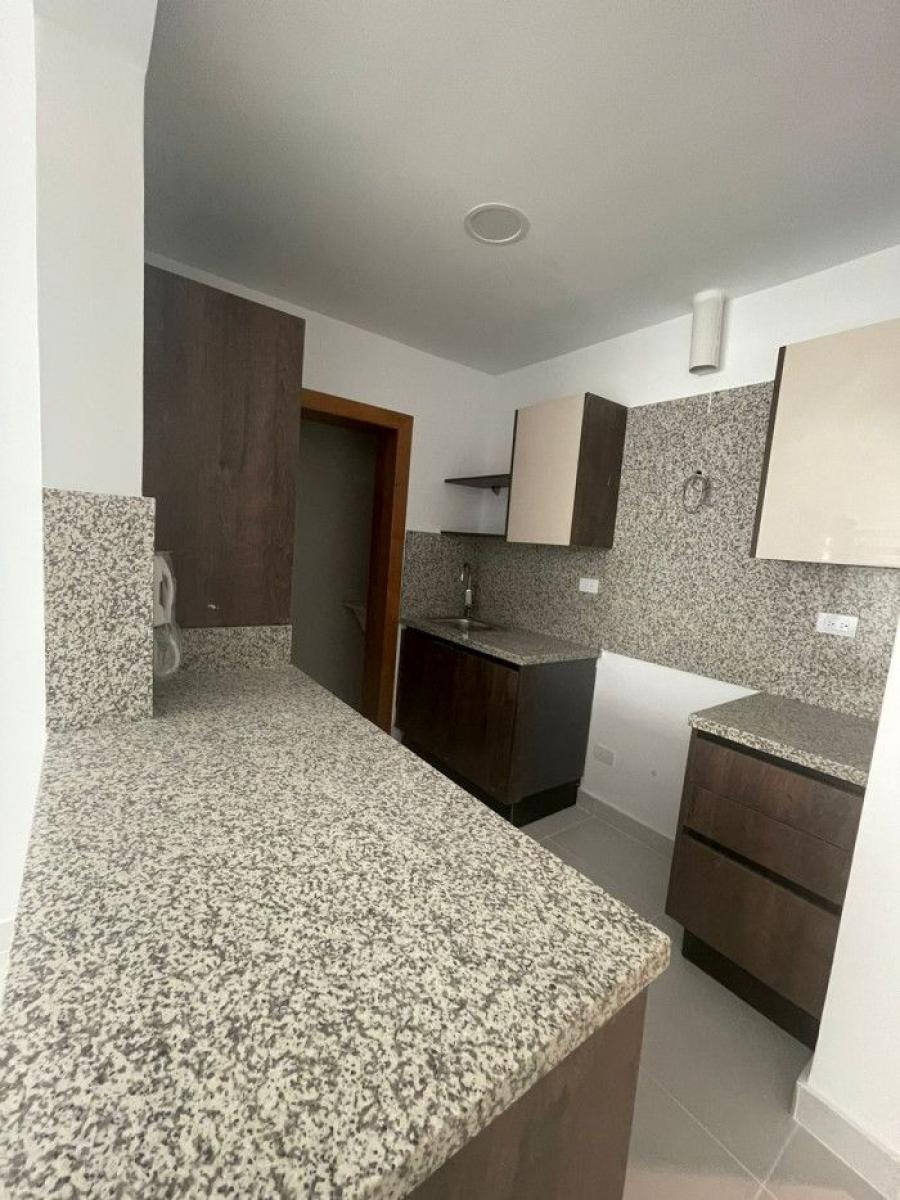 Foto Apartamento en Venta en Evaristo Morales, Distrito Nacional, Santo Domingo - U$D 140.000 - APV73270 - BienesOnLine