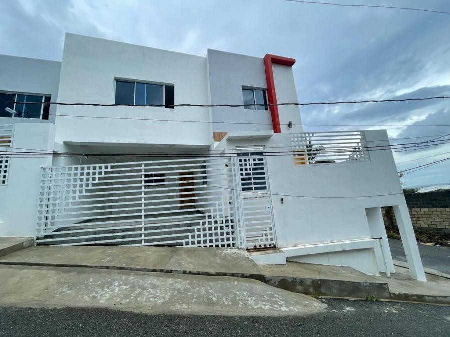 Foto Casa en Venta en Mirador del Oeste, Santo Domingo Oeste, Santo Domingo - U$D 293.000 - CAV73856 - BienesOnLine