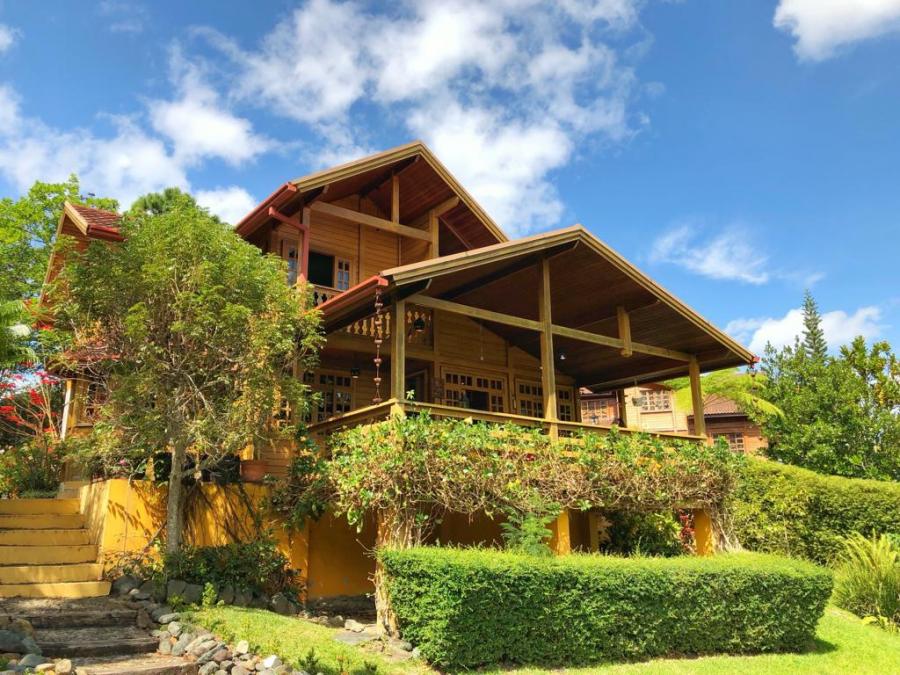 Foto Casa en Venta en Jarabacoa, La Vega - U$D 255.000 - CAV14358 - BienesOnLine