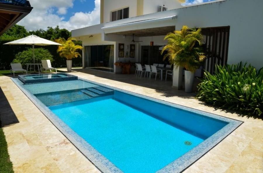 Foto Casa en Venta en Salvaleón de Higüey, La Altagracia - U$D 650.000 - CAV20283 - BienesOnLine