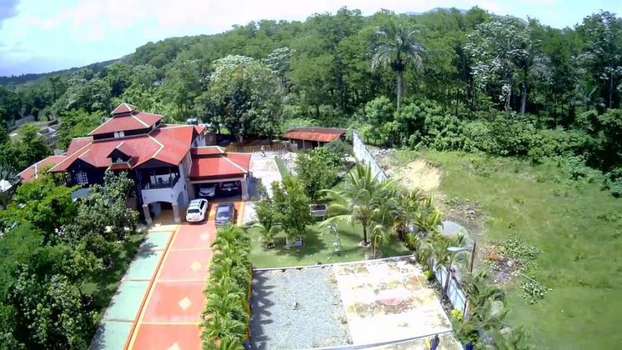 VILLA AMUEBLADA DE VENTA EN BONAO