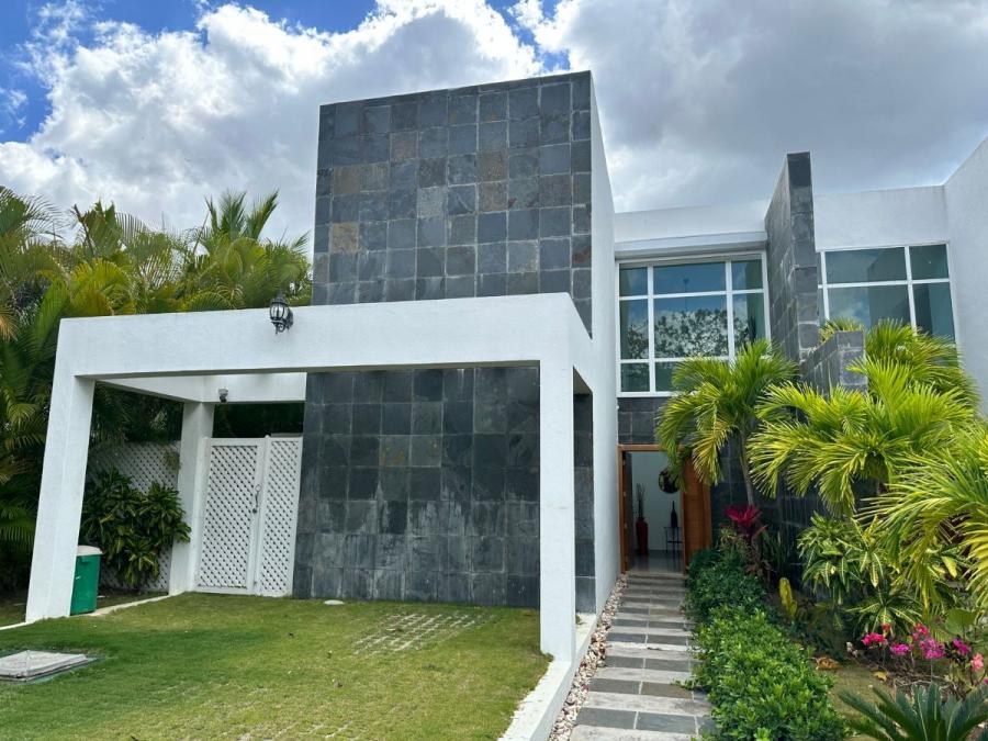 Foto Casa en Venta en La Romana, La Romana - U$D 385.000 - CAV27569 - BienesOnLine