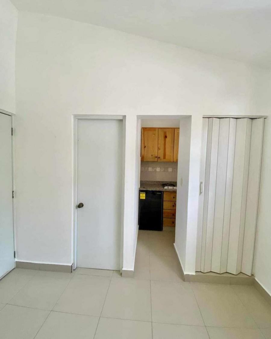 Foto Apartamento en Alquiler en Zona Universitaria, Santo Domingo, Distrito Nacional - $ 16.000 - APA31821 - BienesOnLine