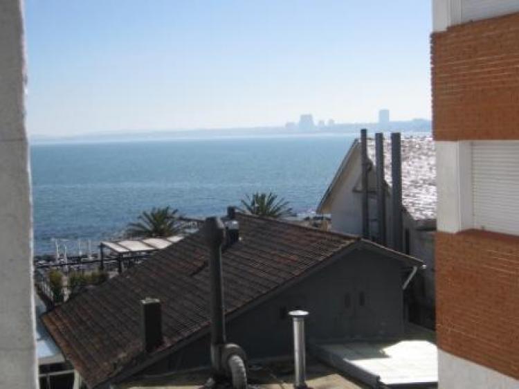 ALQUILO APARTAMENTO IMPECABLE EN PLENO CENTRO DE PUNTA DEL ESTE VISTA  AL MAR AIRE ACONDIC. GARAJE