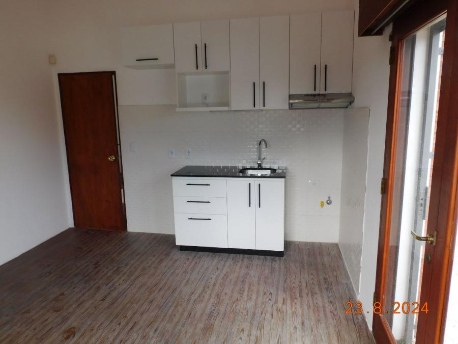 Foto Apartamento en Alquiler en Centro, San Carlos, Maldonado - $ 21.000 - APA7783 - BienesOnLine