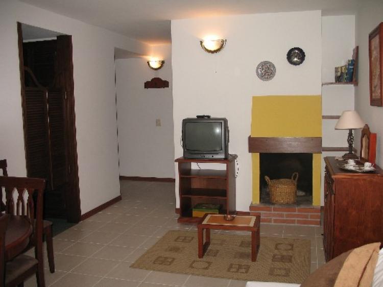 Alquiler de departamento en Punta del Este frente al mar 2 dormitorios 2 baños