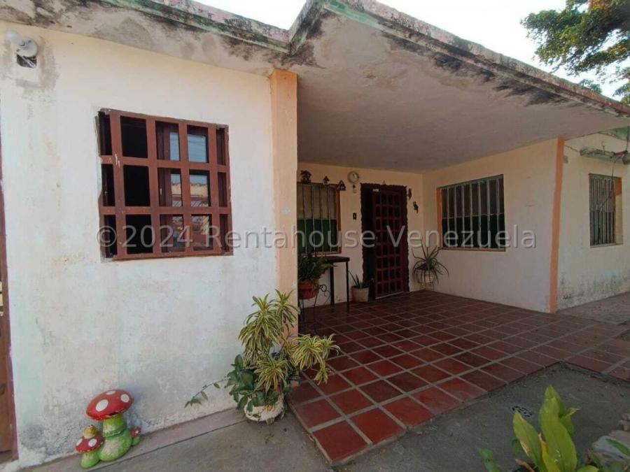 Foto Casa en Venta en Cabimas, Zulia - U$D 20.000 - CAV227110 - BienesOnLine