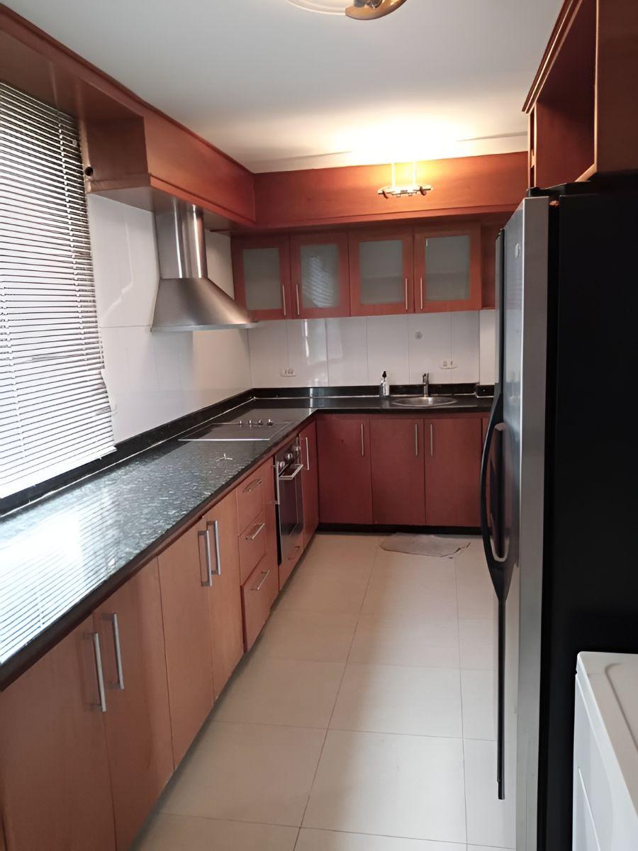 APARTAMENTO EN ALQUILER EN RES. DON RAMÓN, URB. PREBO, VALENCIA. LUISA MEZONES