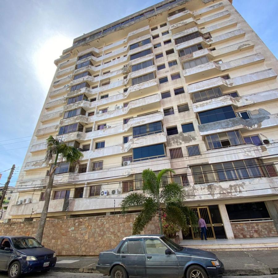 Foto Apartamento en Venta en Porlamar, Nueva Esparta - U$D 14.000 - APV233335 - BienesOnLine