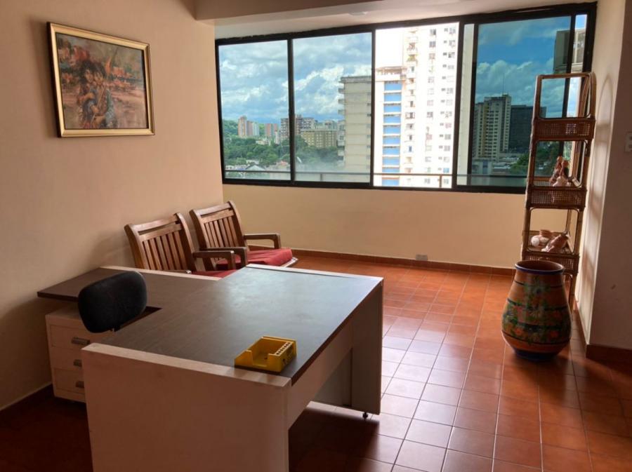 Foto Apartamento en Venta en Valencia, Carabobo - U$D 21.000 - APV240072 - BienesOnLine