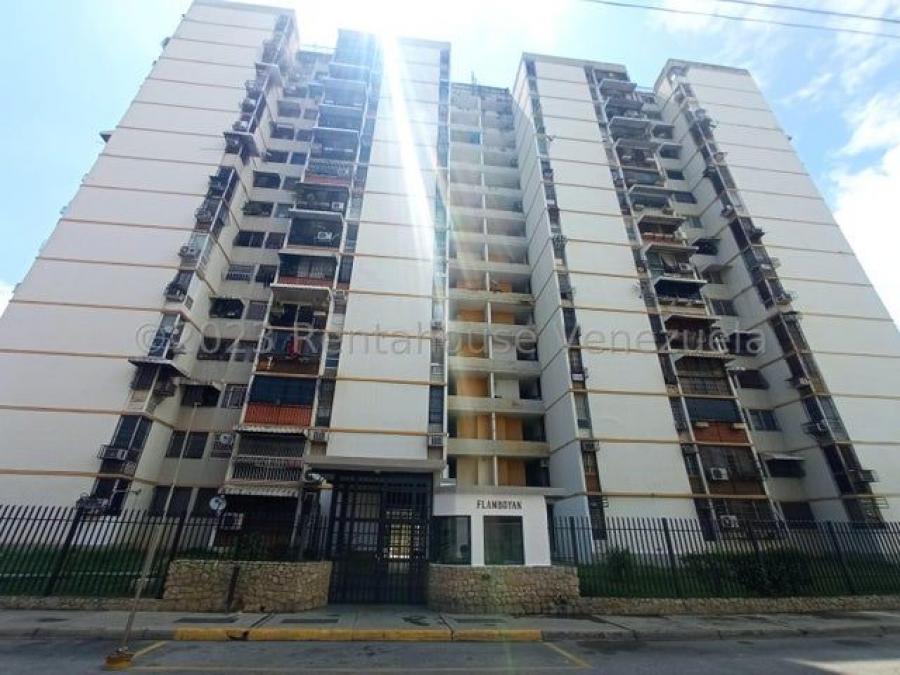 El apartamento que tu soñaste en la Urb. San Jacinto Maracay 25-6809