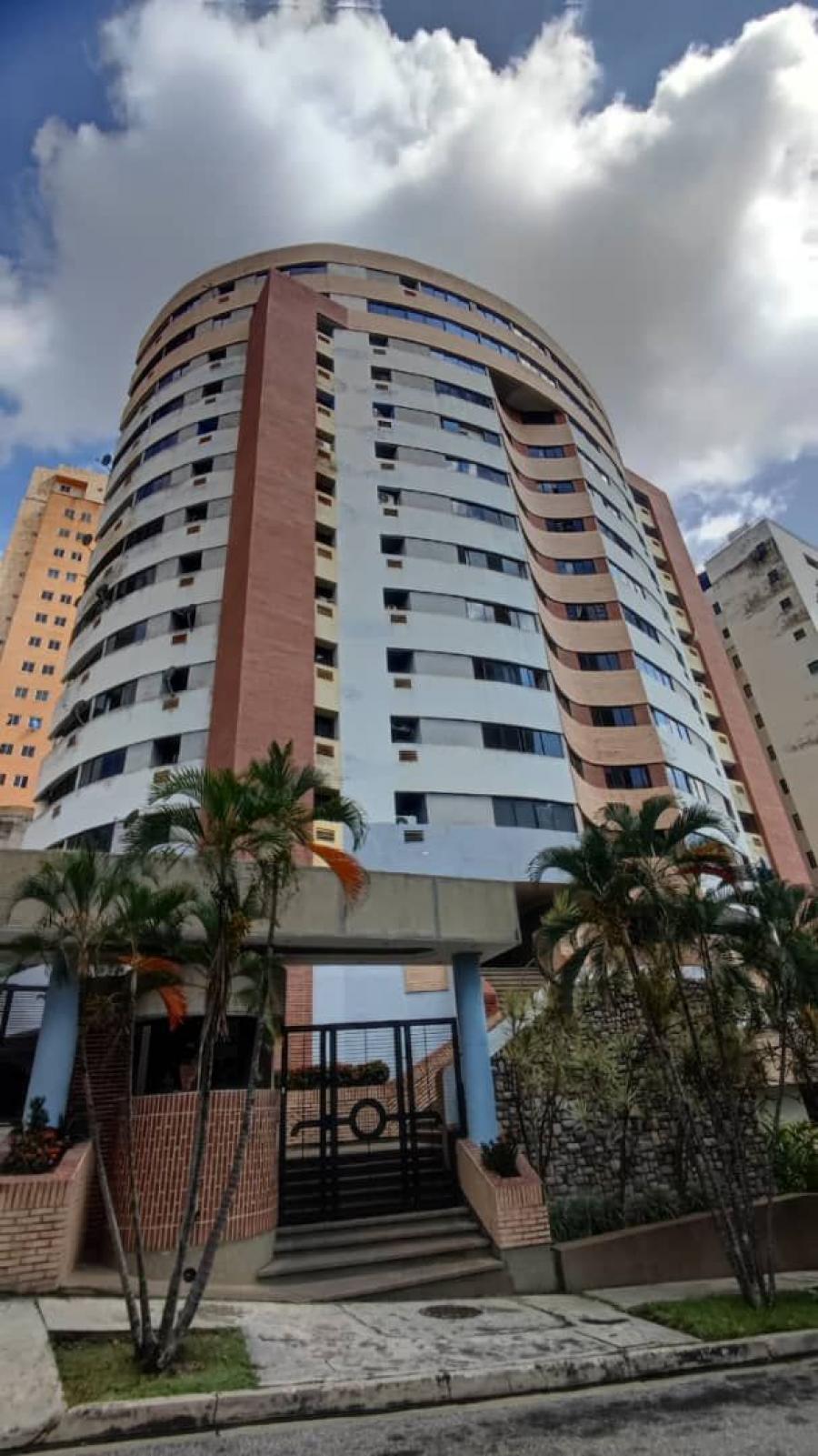 Foto Apartamento en Venta en Urb. Parral, Valencia, Carabobo - U$D 59.000 - APV241846 - BienesOnLine