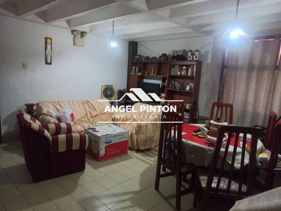 3 dorms. 3 bañ. 1 Garaje descubierto Ref. 6453 APARTAMENTO VENTA EL VARILLAL MARACAIBO API 6453