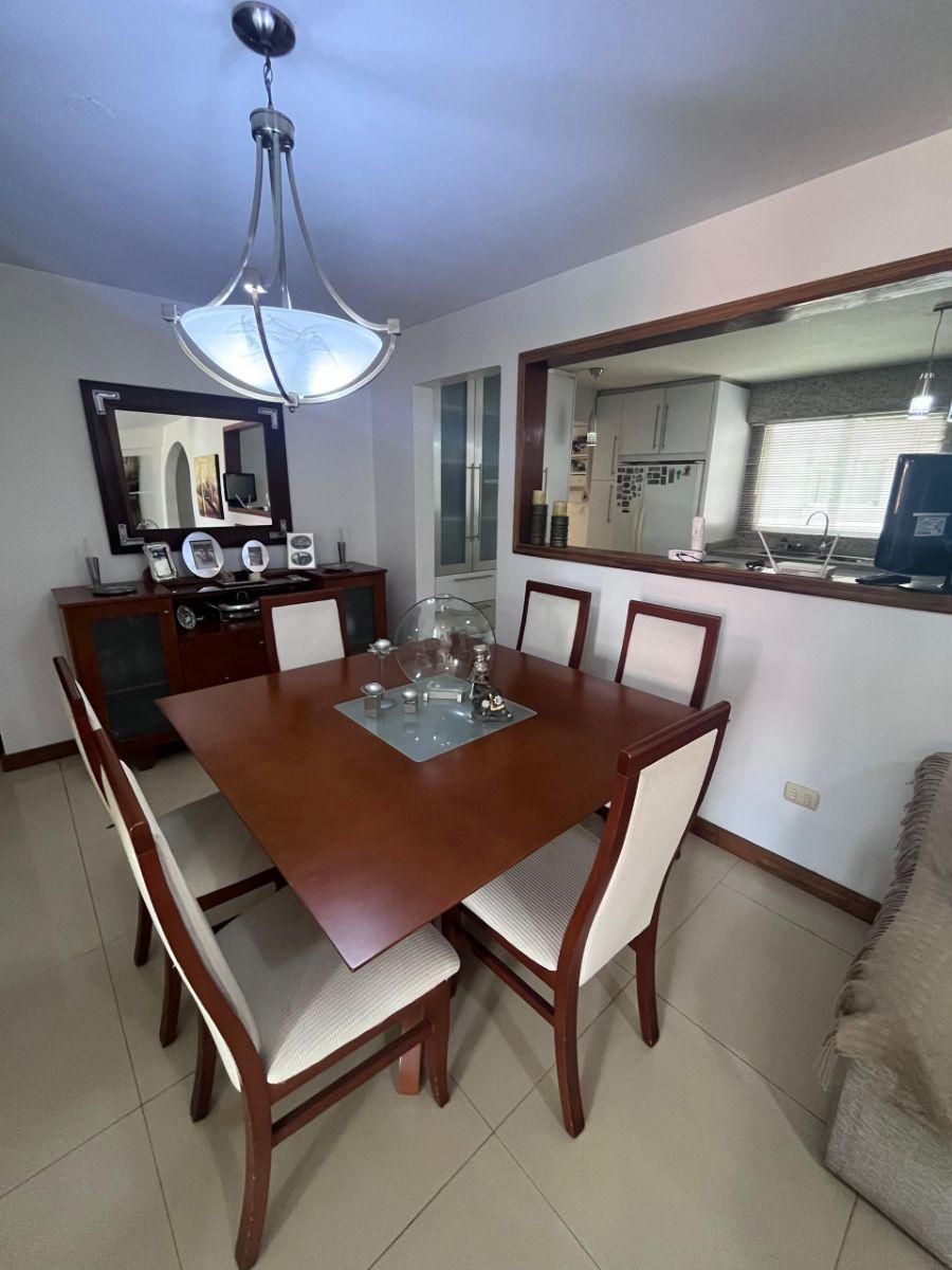 En venta Apartamento con excelente ubicación frente al CC Santa Fe (Norte) 